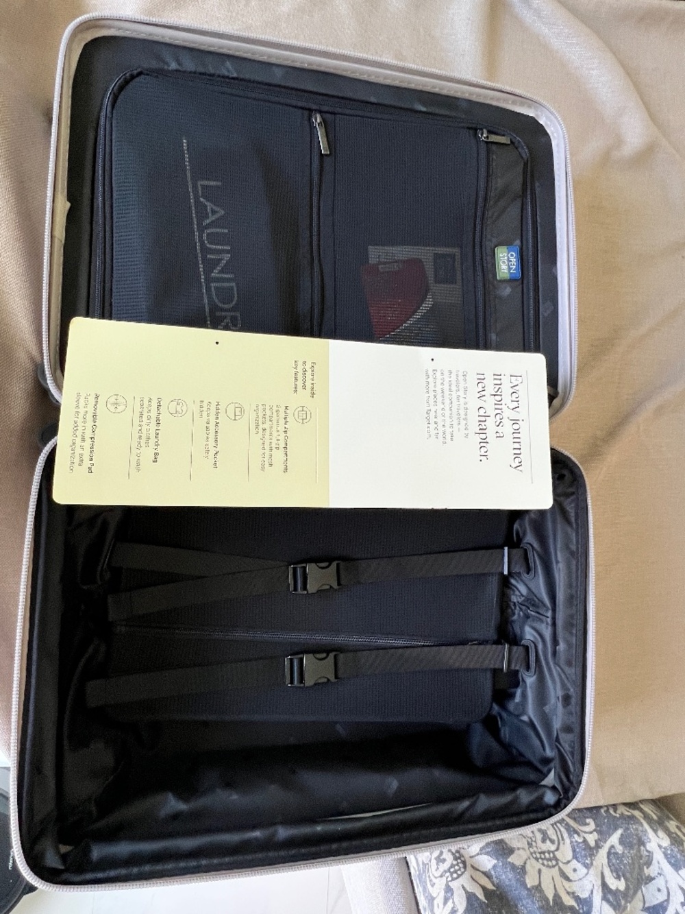 Signature Hardside Carry On Spinner Suitcase Matte Atmosphere - Open Story NEW - Picture 13 of 14